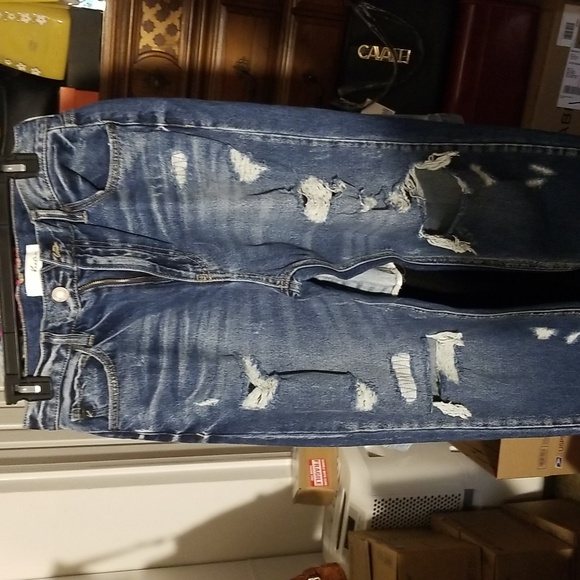 Size 11 - Picture 1 of 1